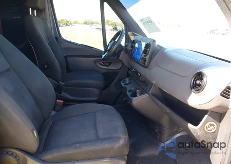 2019 Mercedes-Benz Sprinter 2500 Standard Roof V6 из США, поврежденный, VIN WD4PF0CD1KP041751